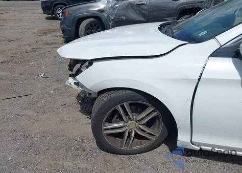 2014 Honda Accord Lx z USA, uszkodzony, nr VIN 1HGCR2F3XEA233130